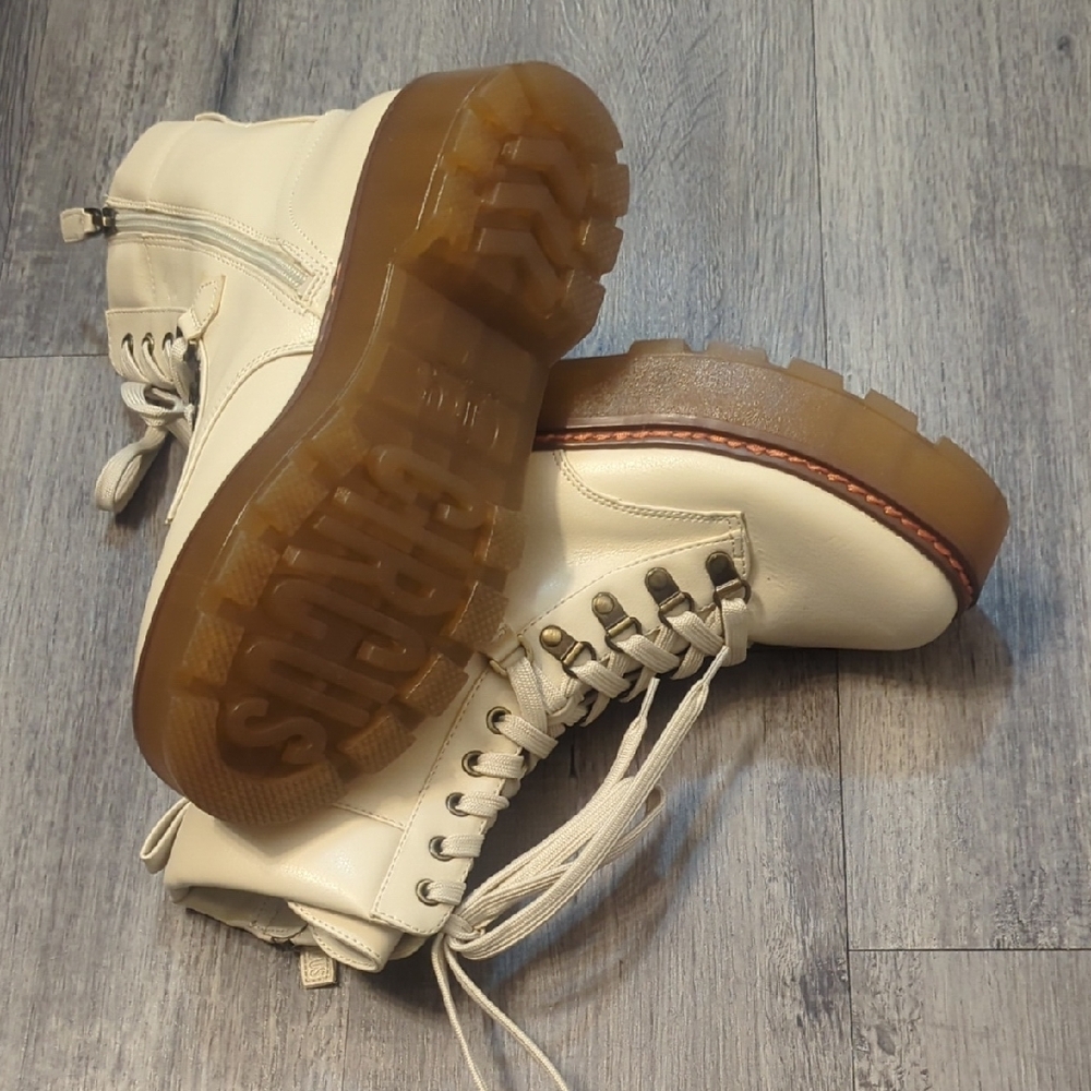 Circus by Sam Edelman Cream Combat Boots with Lace-Up Design - Picture 6 of 9